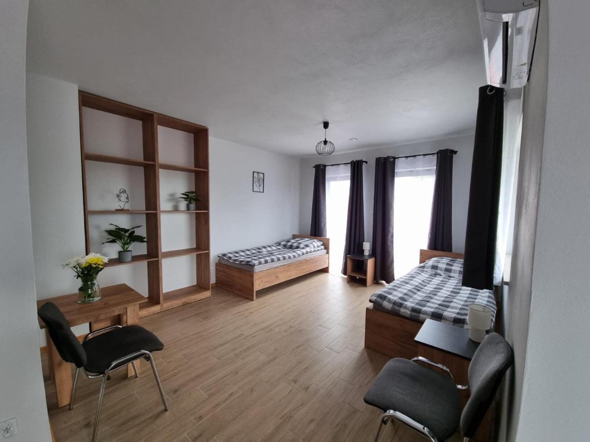 Pokoje Pod Wietrznia Kielce Extérieur photo