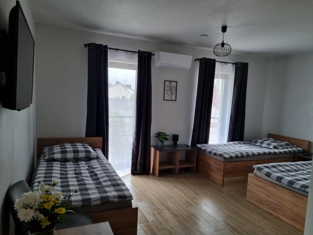 Pokoje Pod Wietrznia Kielce Extérieur photo